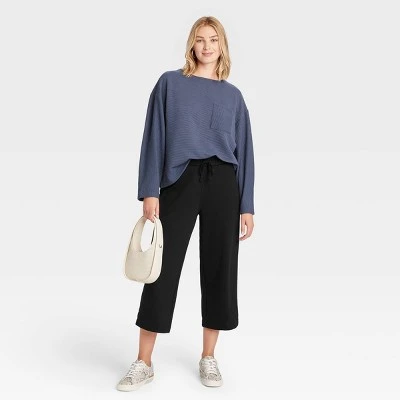 Women's High-Rise Cropped Wide Leg Sweatpants - A New Day™ 4 Women's High-Rise Cropped Wide Leg Sweatpants - A New Day™ - Image 2