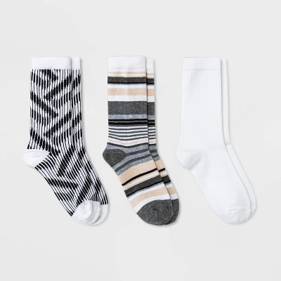 Women's Geometric 3pk Crew Socks - A New Day™ Ivory/Gray 4-10 4 Women's Geometric 3pk Crew Socks - A New Day™ Ivory/Gray 4-10 - Image 2