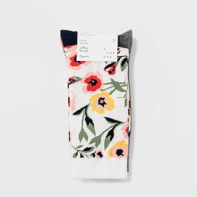 Women's Garden Floral 3pk Crew Socks - A New Day™ Ivory/Gray 4-10 3 Women's Garden Floral 3pk Crew Socks - A New Day™ Ivory/Gray 4-10