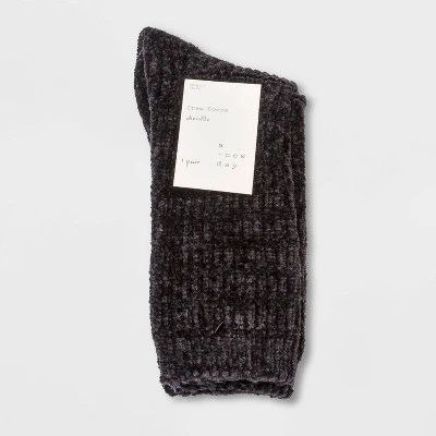 Women's Textured Chenille Cozy Crew Socks - A New Day™ 4-10 Gray 3 Women's Textured Chenille Cozy Crew Socks - A New Day™ 4-10 Gray