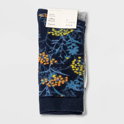 Women's Floral Fall Berries 3pk Crew Socks - A New Day™ Navy 4-10 3 Women's Floral Fall Berries 3pk Crew Socks - A New Day™ Navy 4-10
