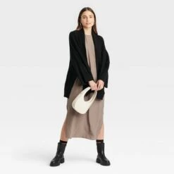 A New Day popular shop -A New Day popular shop unnamed file 553